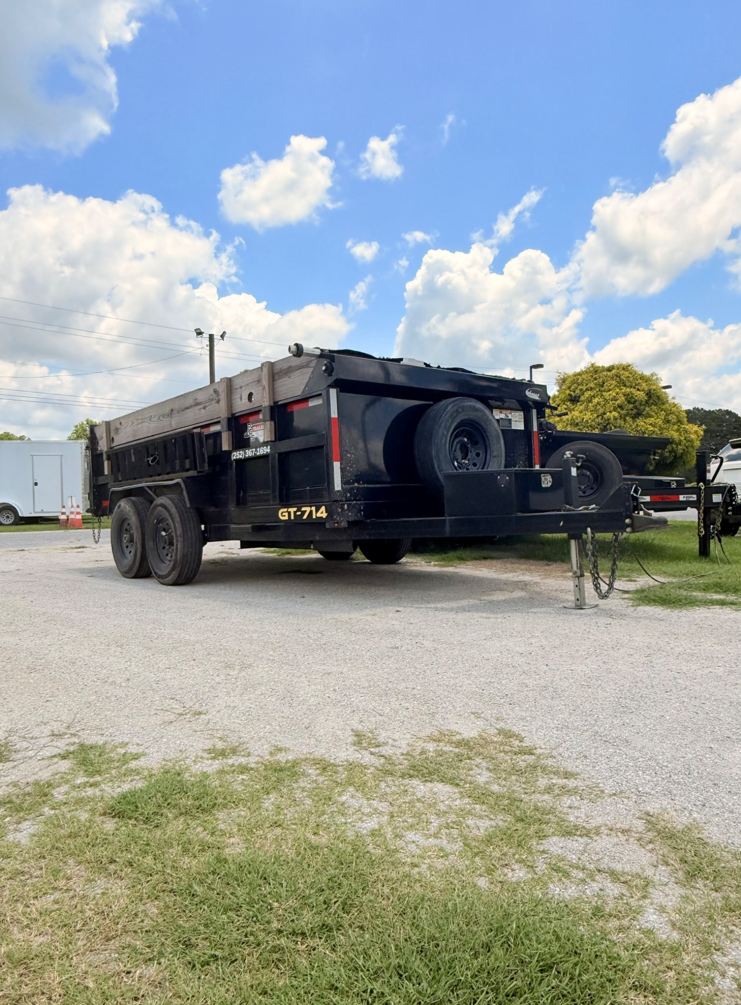 7x14 Griffin Dump trailer rental